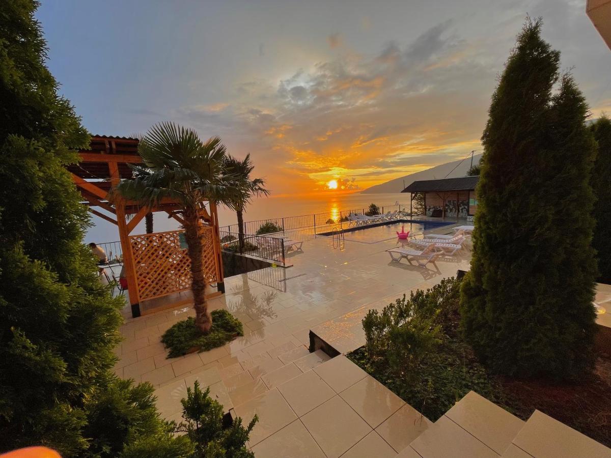 Astan Hotel Gagra Ngoại thất bức ảnh