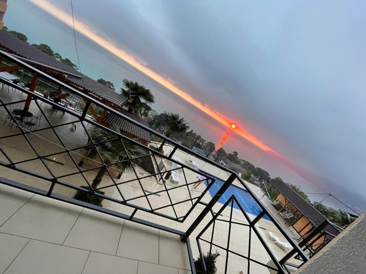 Astan Hotel Gagra Ngoại thất bức ảnh