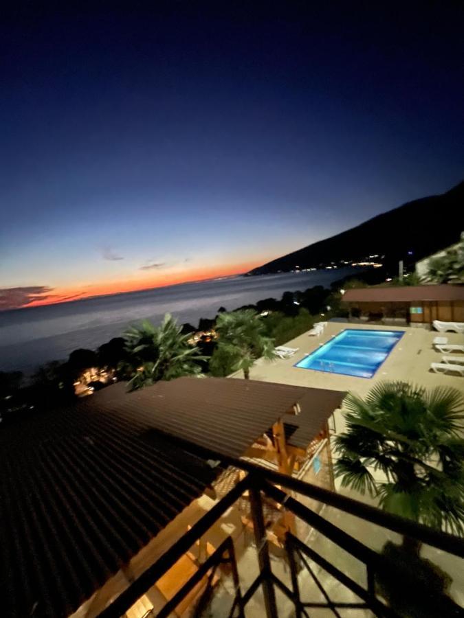 Astan Hotel Gagra Ngoại thất bức ảnh