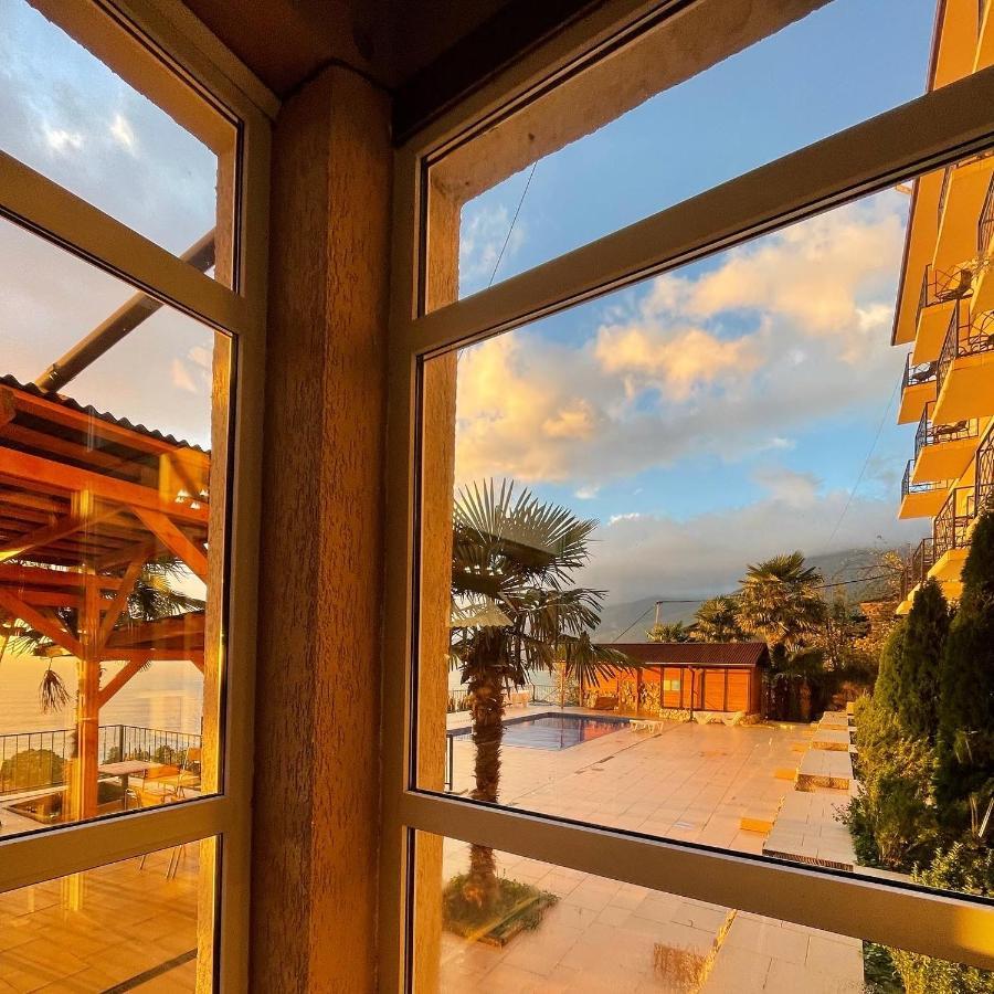 Astan Hotel Gagra Ngoại thất bức ảnh